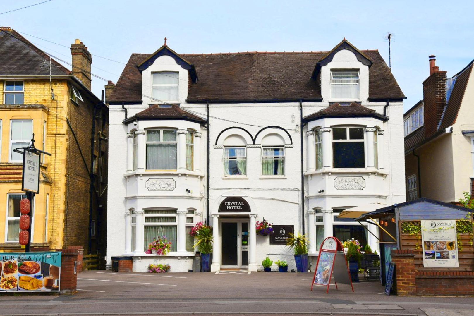 Crystal Hotel & Savour Cambridge  Exterior photo